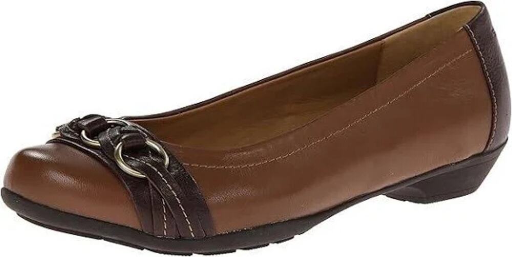 COMFORTIVA SOFTSPOTS $85 Women's Posie in Tobacco Size 8.5N